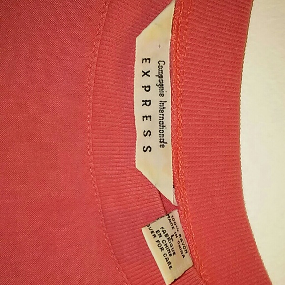 Express coral 100% rayon top, size L - Picture 2 of 5